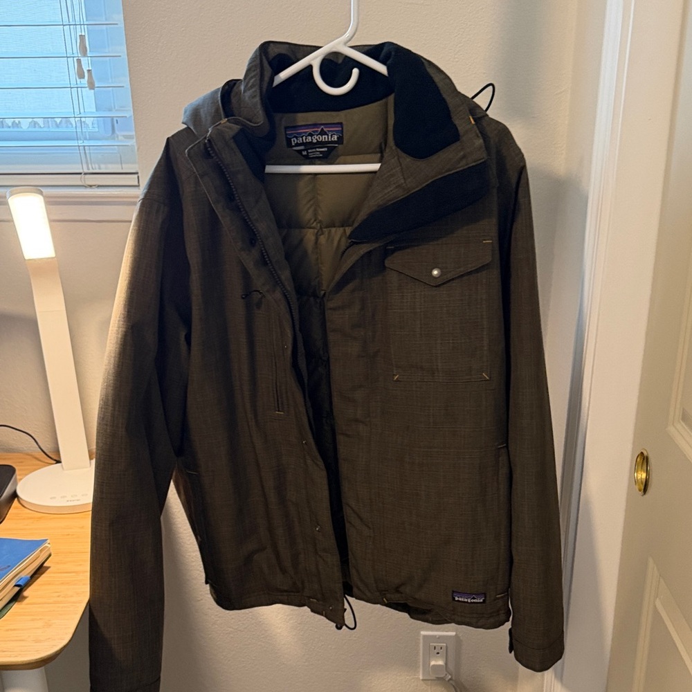 Patagonia Men's Dark Brown Performance Jacket